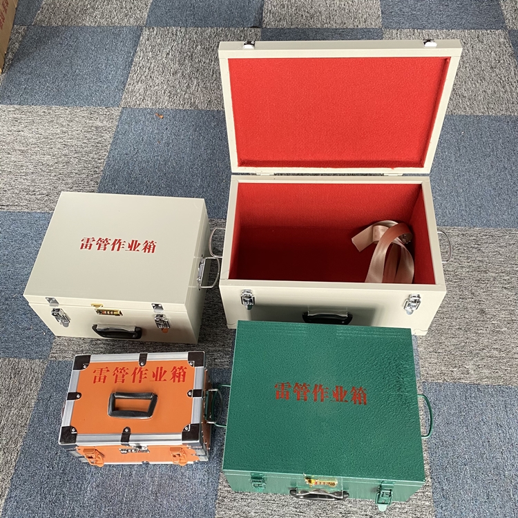 青羊爆破工程作业箱如何选择？玻璃钢与传统材质的全面对比